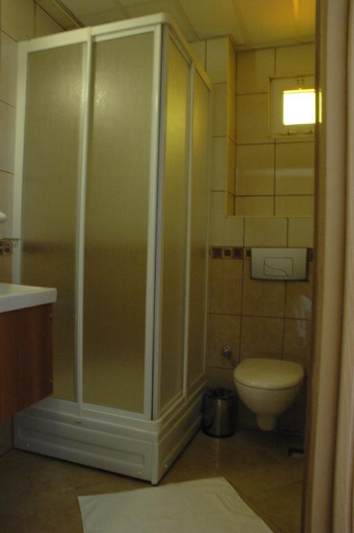 Ercan Han Hotel İçmeler Habitación foto