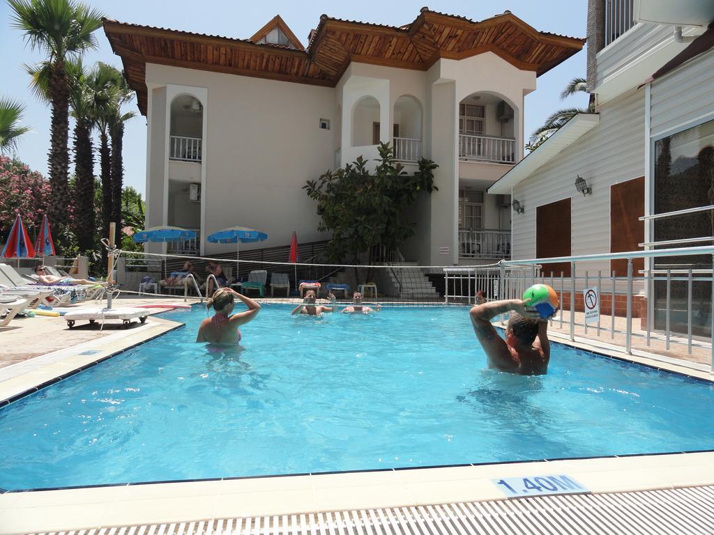 Ercan Han Hotel İçmeler Exterior foto